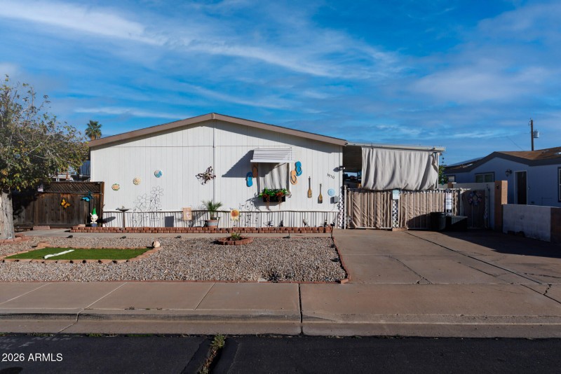 E Arbor Ave (3930)-2