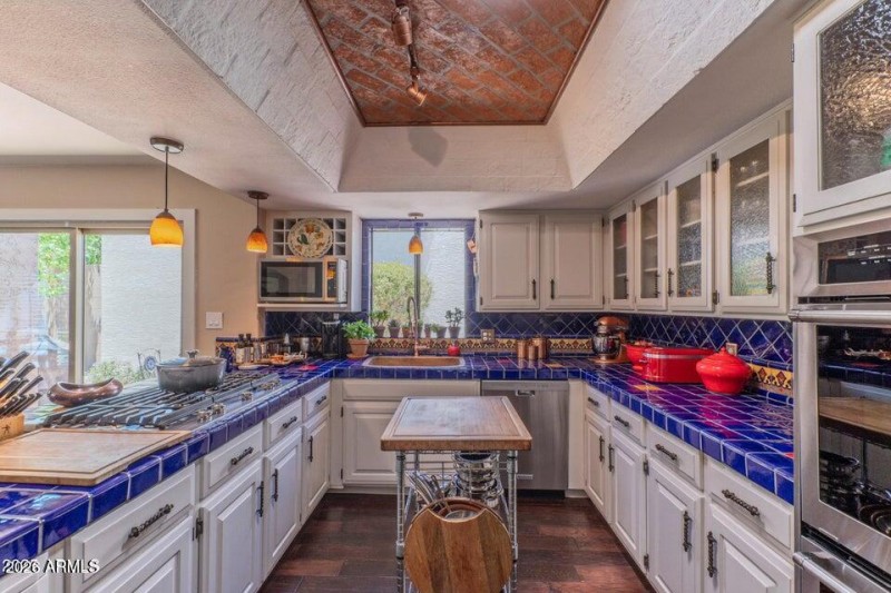 Lots of cabinets and counter space