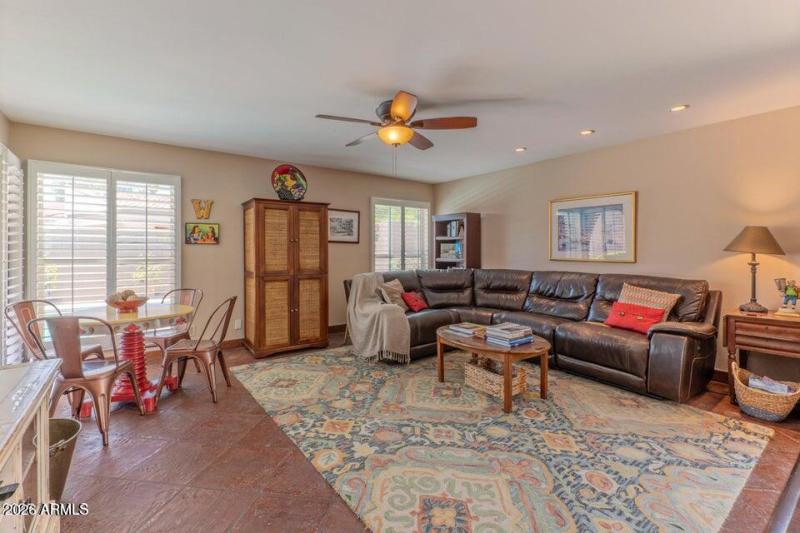 Family room with flex space