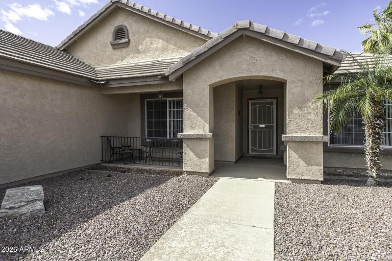 1515 N Poppy St - Front Entry (1)