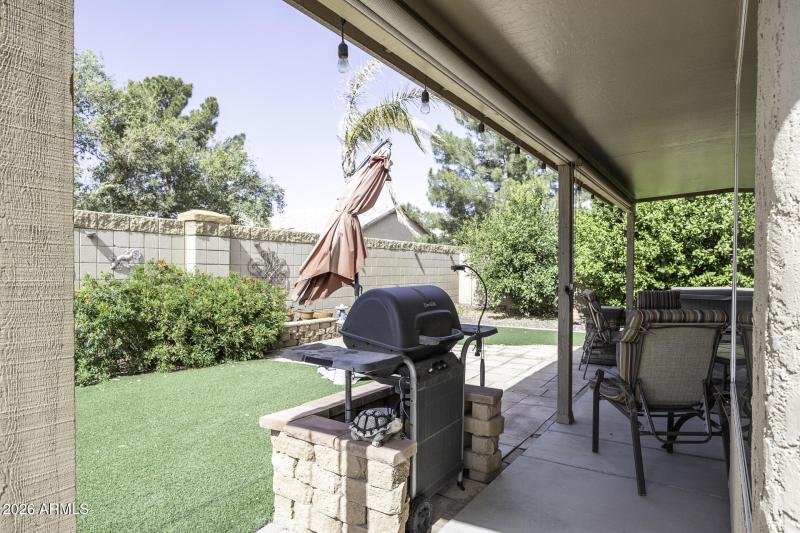 1515 N Poppy St - Patio View 2