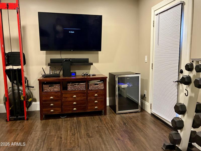 Guest Bedroom/Office, P4