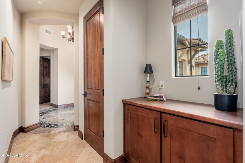 9166 E Hoverland Rd - 35