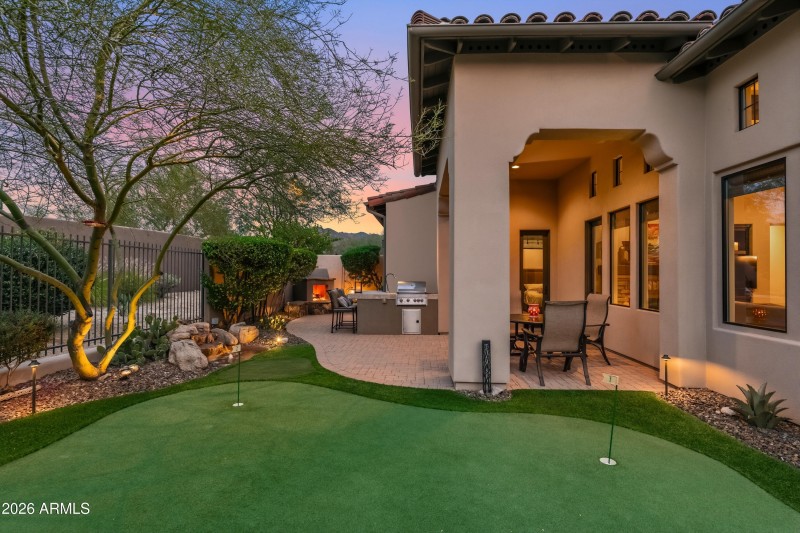 9166 E Hoverland Rd - 66