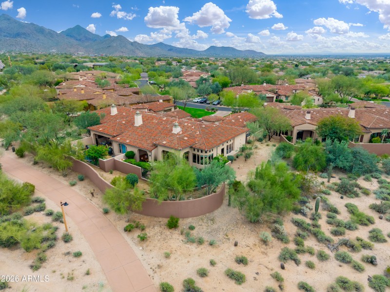 9166 E Hoverland Rd - 75