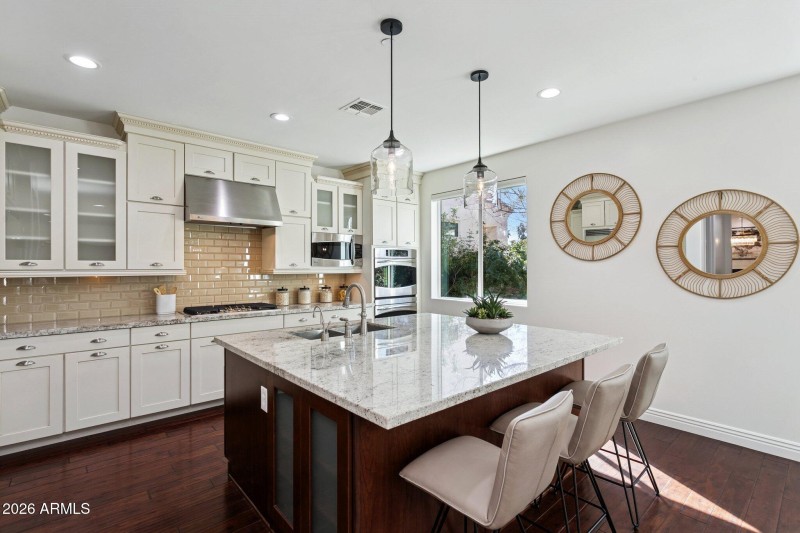 Delicatus White Granite