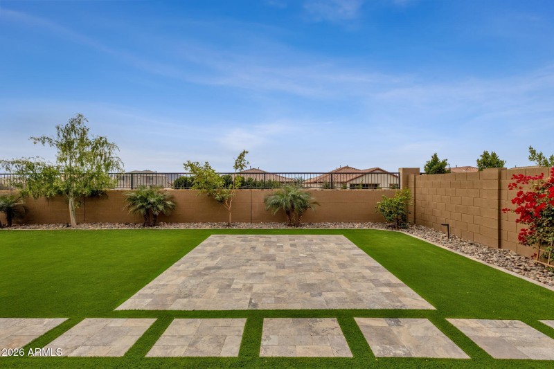 49-web-or-mls-15713-w-washington-st