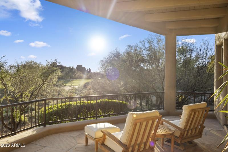 Winter Sunsets w/Moutnain View