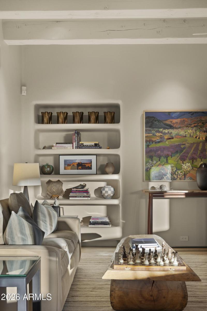 Built in Book Shelves