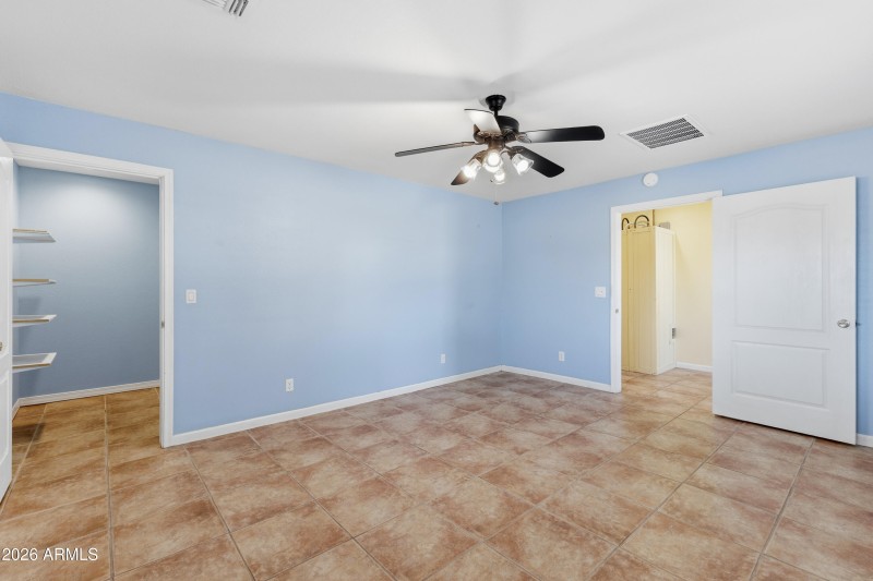 2418 S 226th Dr-----25