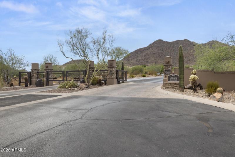 Community Guard Gate