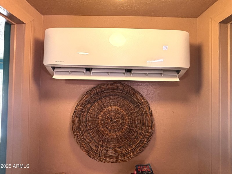 851 N washington Main Living area mni sp