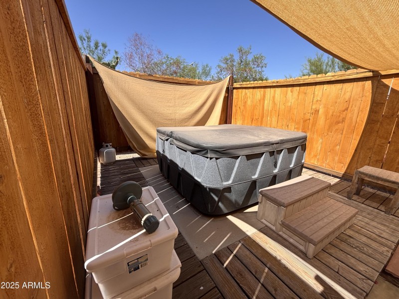 851 N Washington Hot Tub