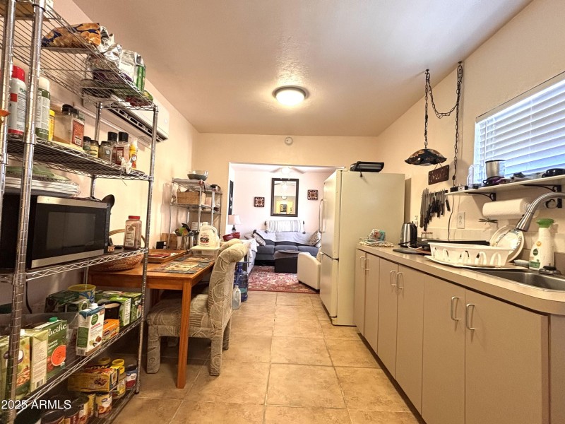 851 N Washington Kitchen Casita