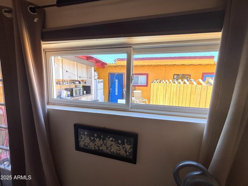 851 N Washington Casita Courtyard view