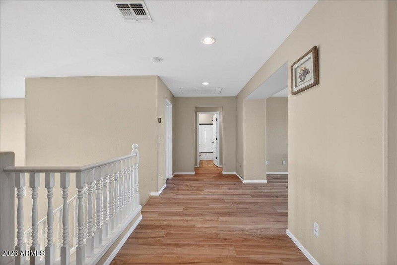 35-7855 E Kenwood St_RedHogMedia