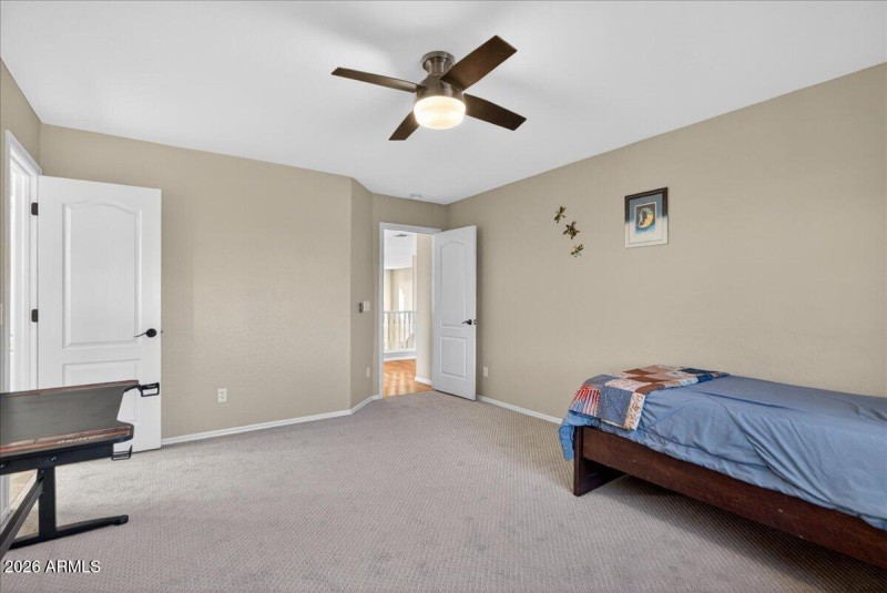 39-7855 E Kenwood St_RedHogMedia