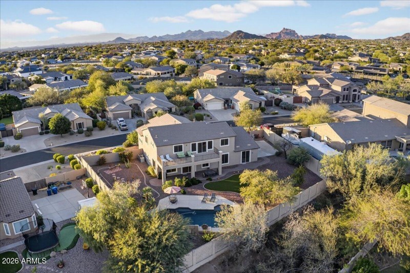 64-7855 E Kenwood St_RedHogMedia