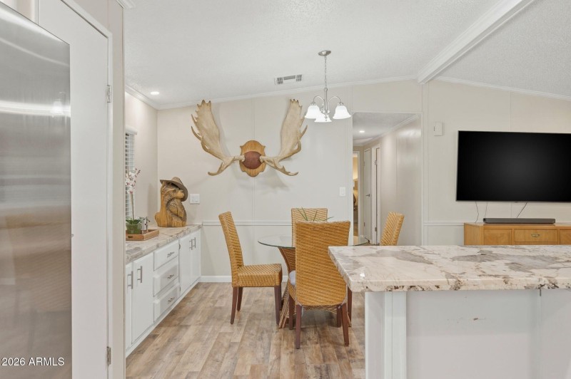 14-Kitchen to Dining Room (2)