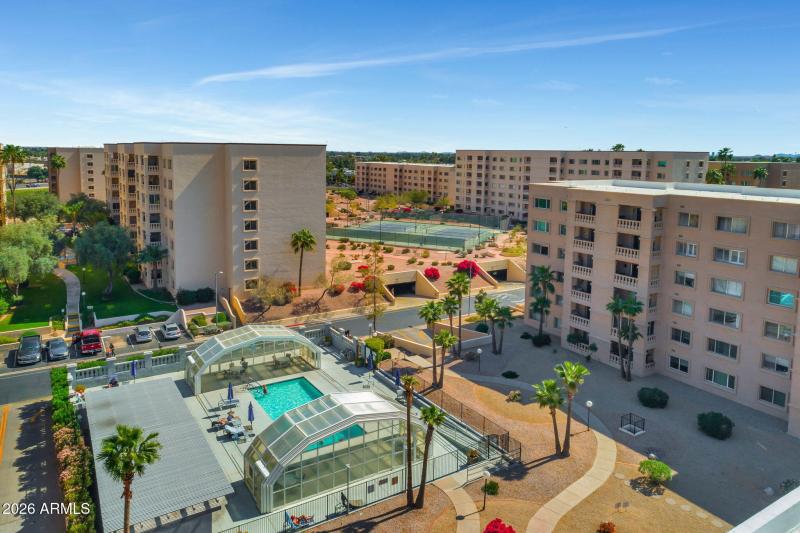 21-web-or-mls-7950-e-camelback-rd-bldg-2