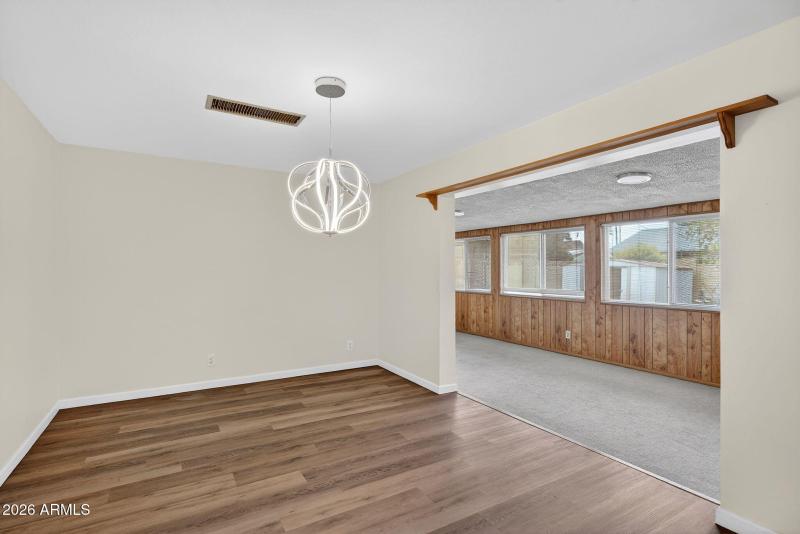 Dining Area & Bonus Room Access