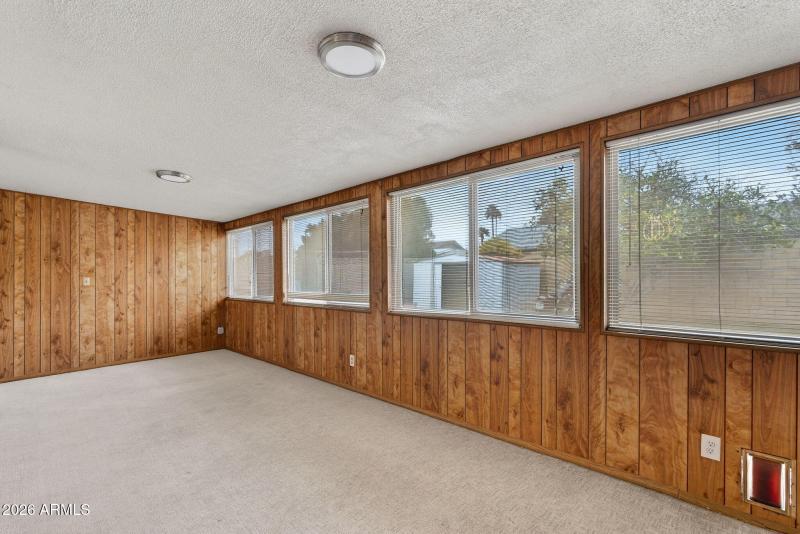 Enclosed Bonus Room Retreat