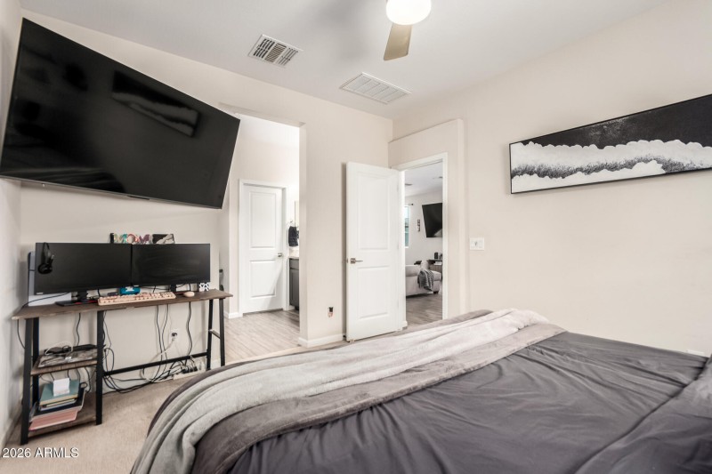 Primary Bedroom w/En-Suite