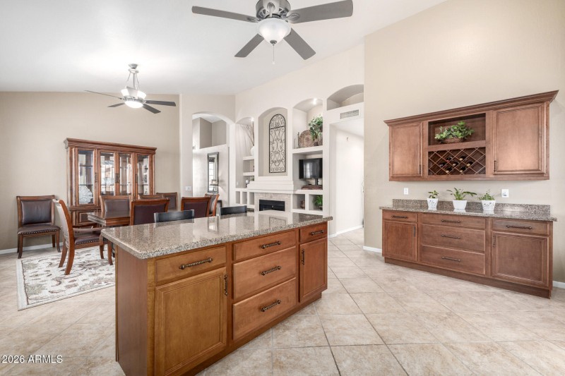 27 - Rancho Caliente