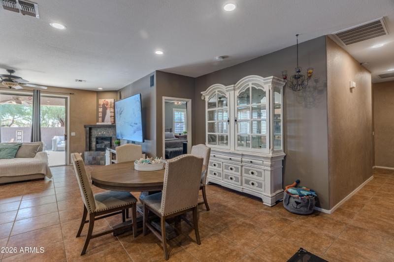 5 - Great Room Dining