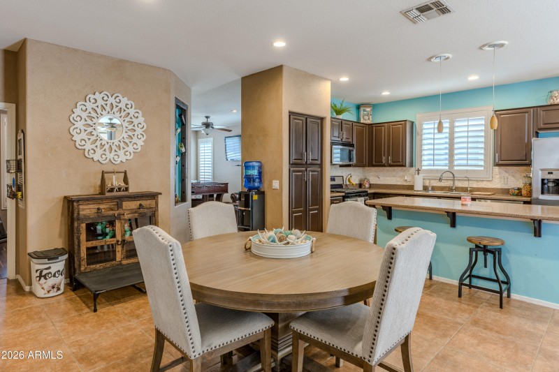 12 - Dining to Kitchen