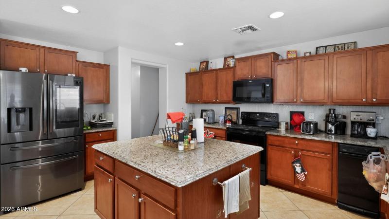 13_43219_W_Maricopa_Ave_Maricopa_AZ_8513