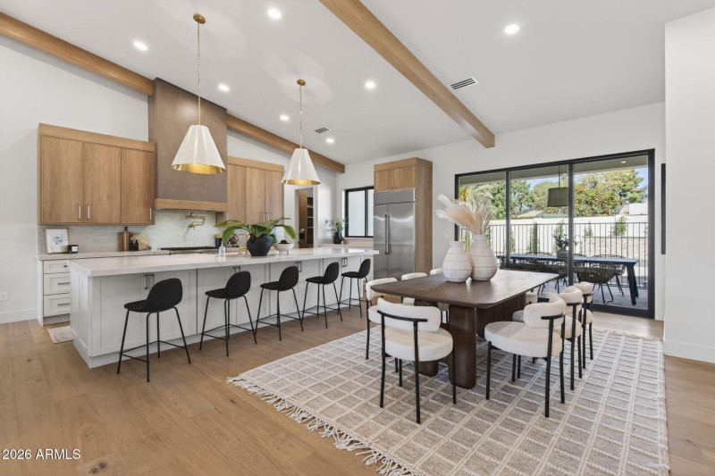 12-web-or-mls-006_REK00605