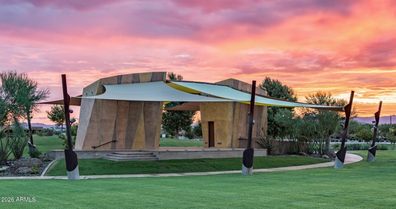 61-web-or-mls-28) Eastmark Community