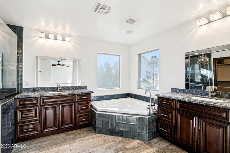 17-print-E Krista Way-S1902-017