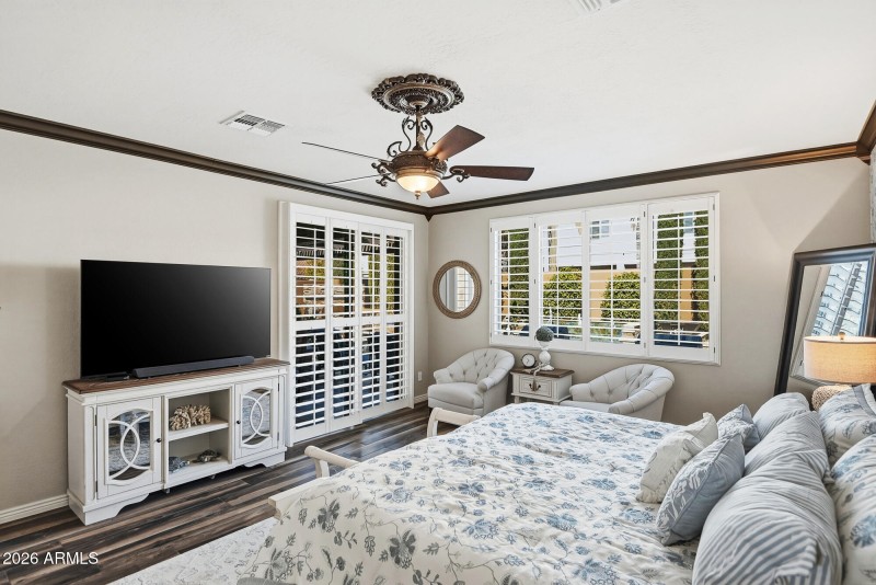 Primary with access to the back yard