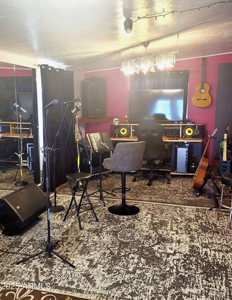 Bonus Room / Studio