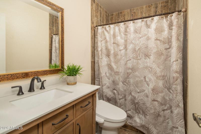 Primary Suite Bathroom