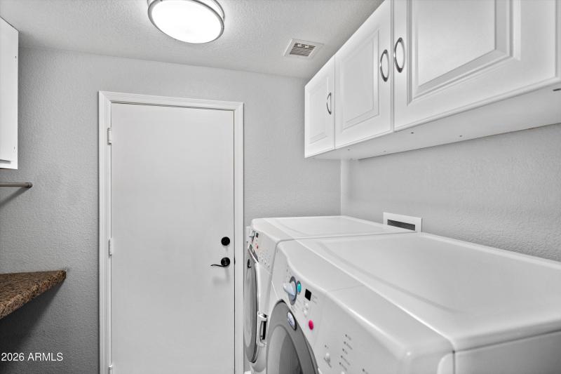 30-Laundry Room