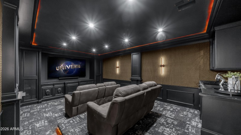 Amazing Theater With Wet Bar