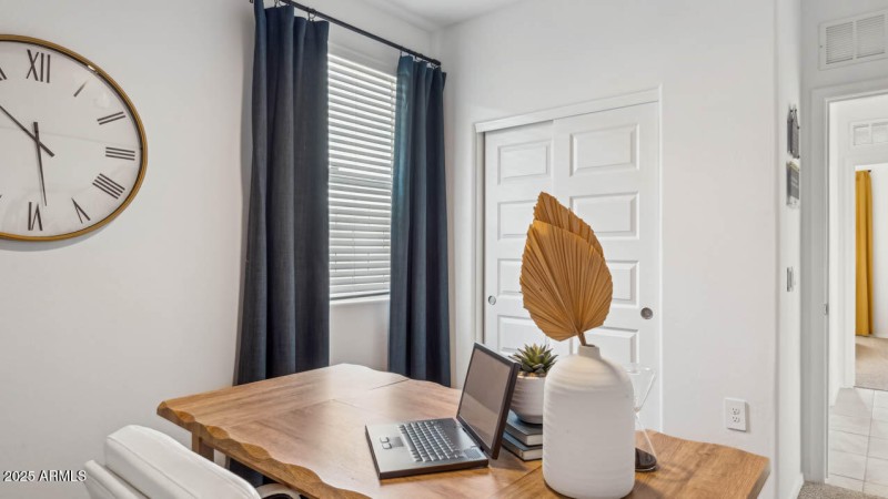 Photo is of model. Packages may vary.