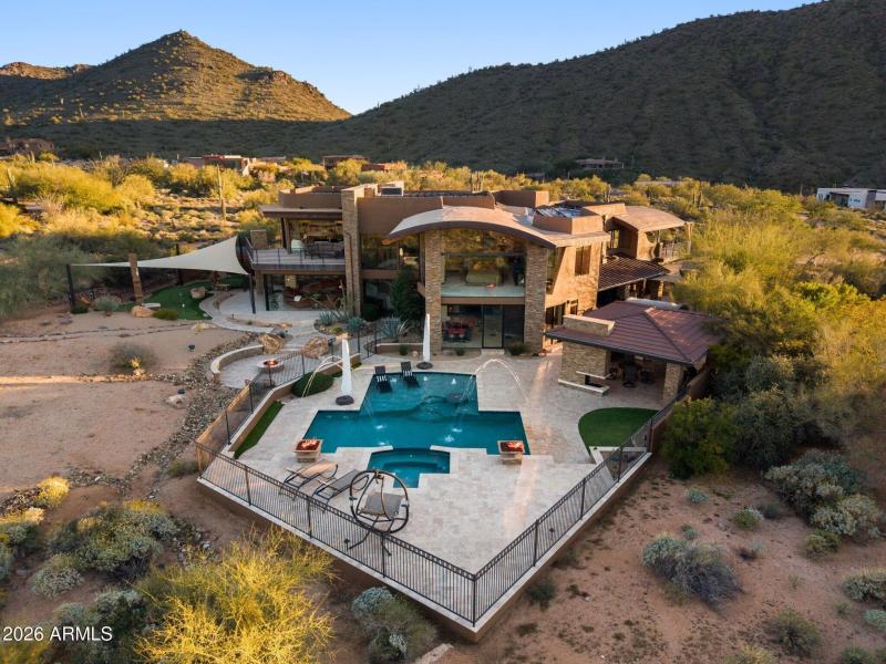 105_Aerial Property Rear Exterior