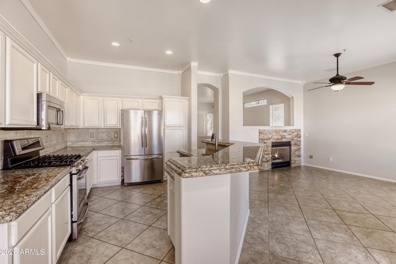 14409 Century Dr - MLS Sized - 010 - 10