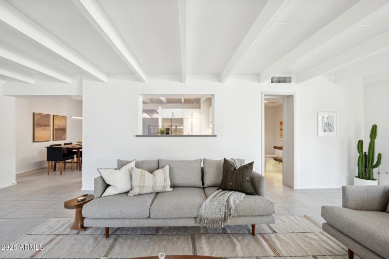 20-web-or-mls-5735-north-11th-st