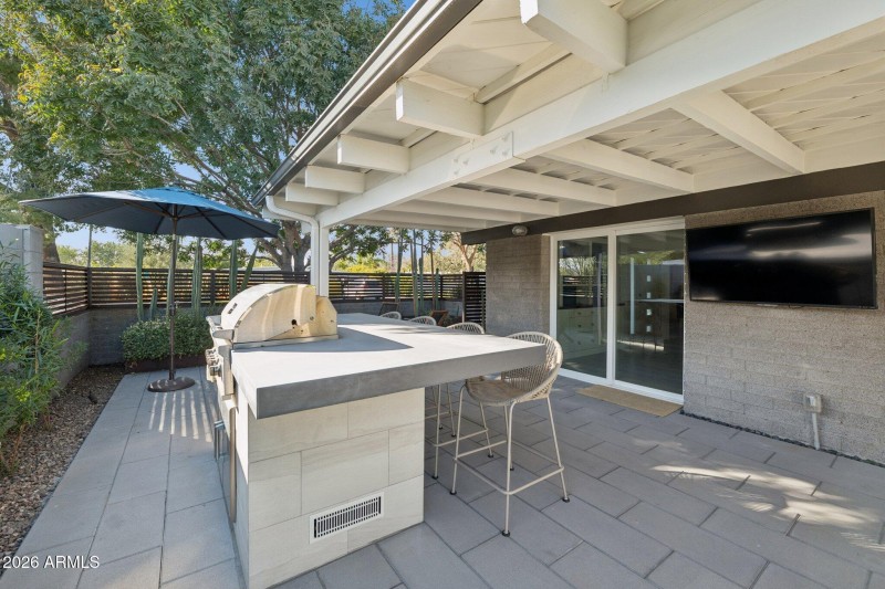 46-web-or-mls-5735-north-11th-st