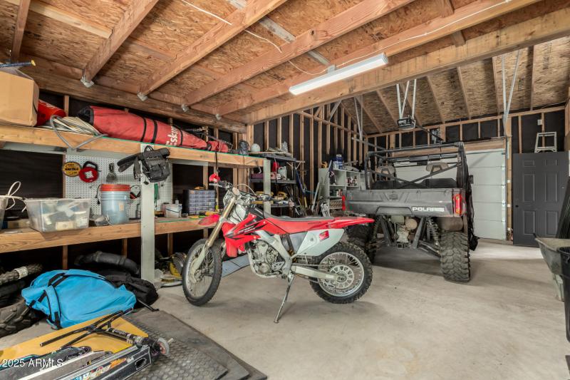 Detached Garage