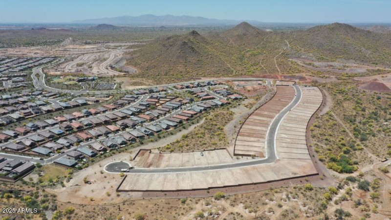 Highpointe Parcel Drone LR