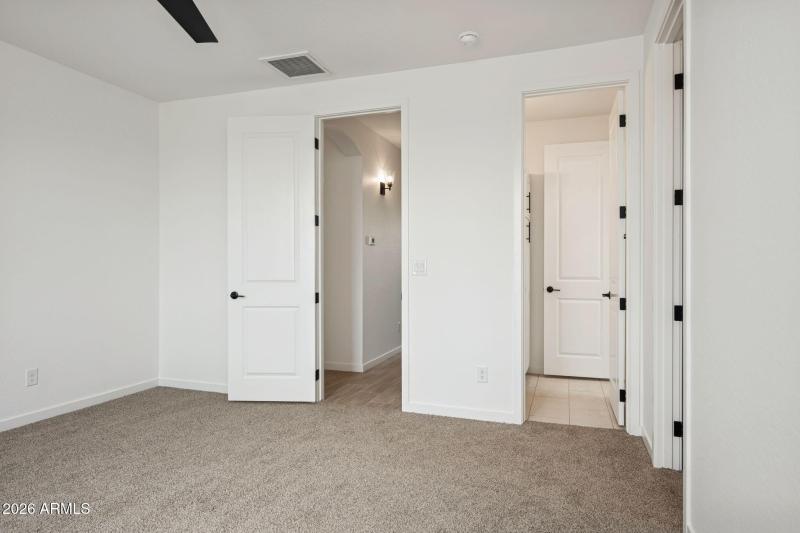 28-web-or-mls-20136-w-hazelwood-st