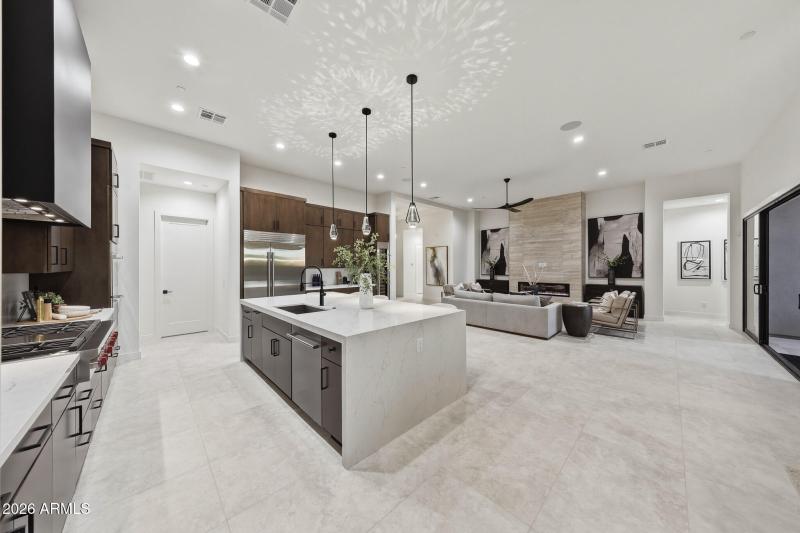 B (12) Model Great Room