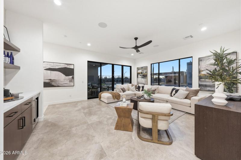 B (26) Model Game Room