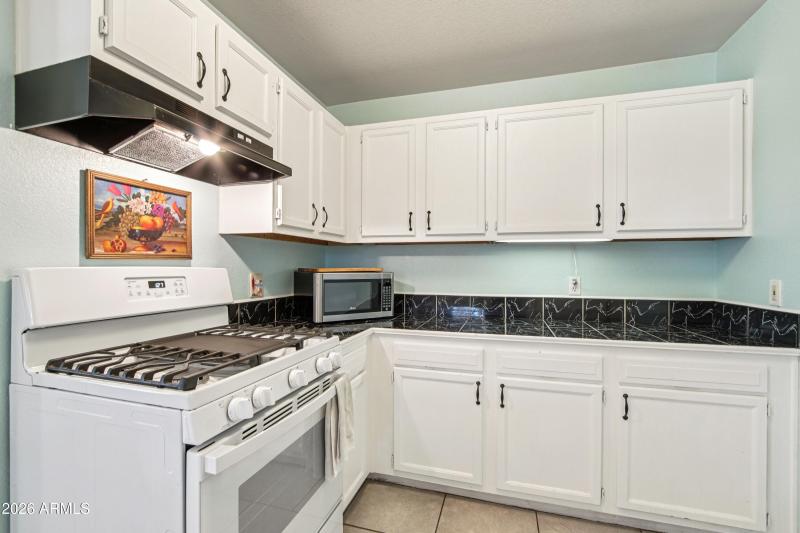 12-print-S Ash Ln-S2302-012